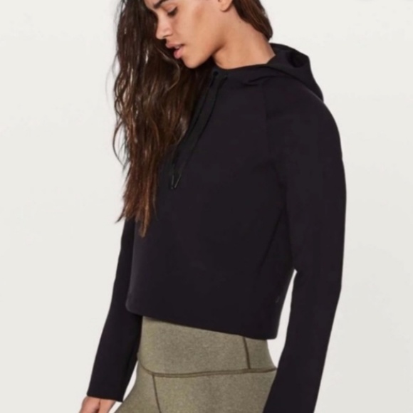 lululemon cropped hoodie